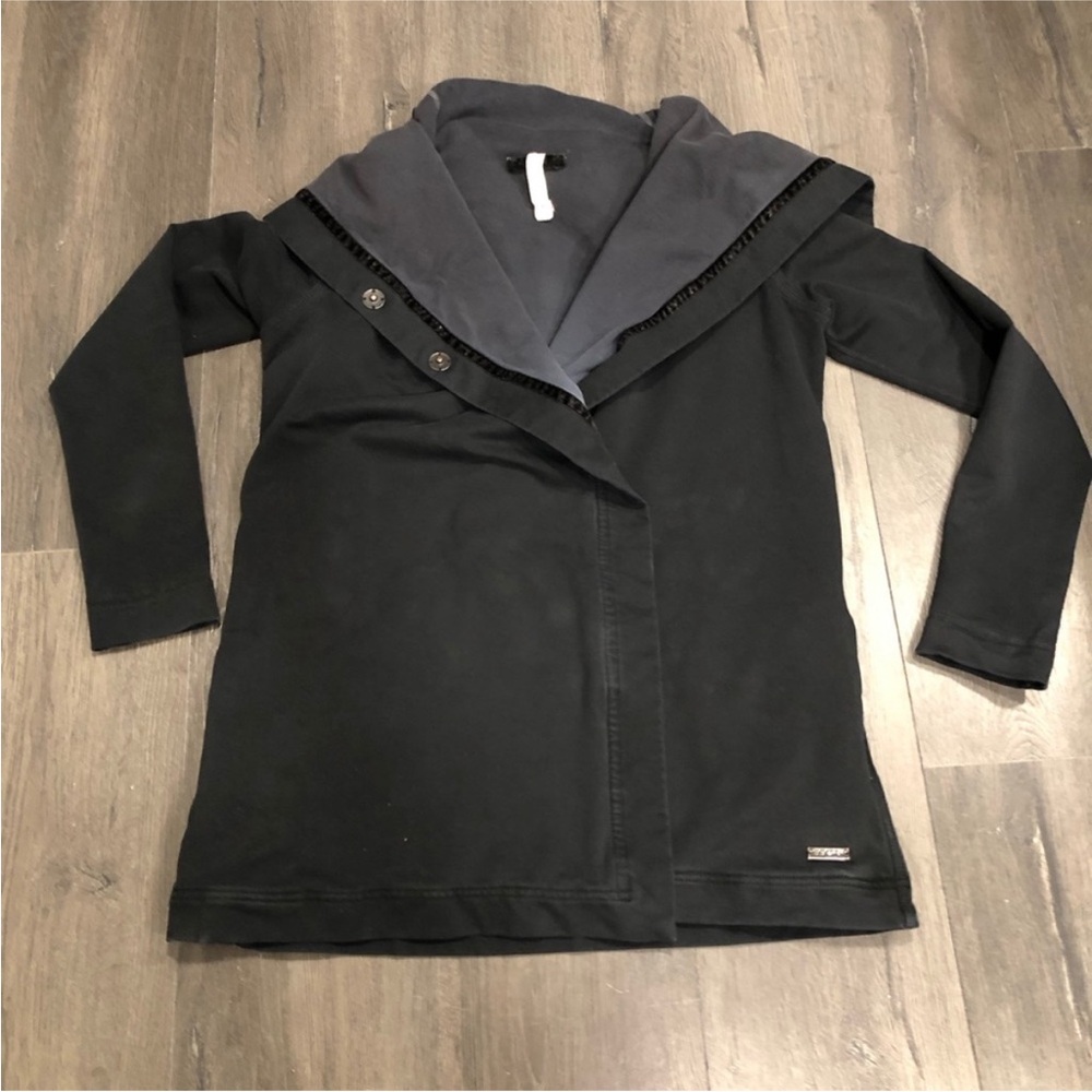 Lululemon Jacket Wrap - image 2